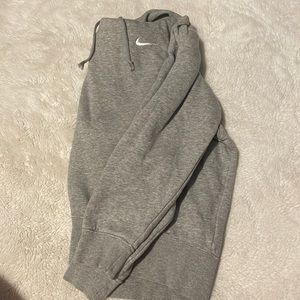 Small gray nike hoodie